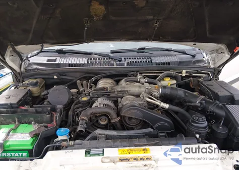 2001 Land Rover Range Rover 4.6 Se z USA, uszkodzony, nr VIN SALPL16411A451223